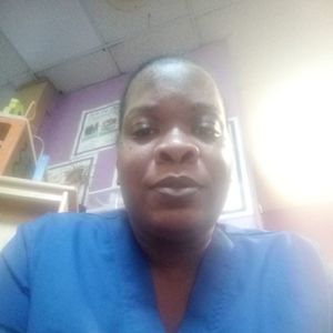 Meet your Posher, Alicia